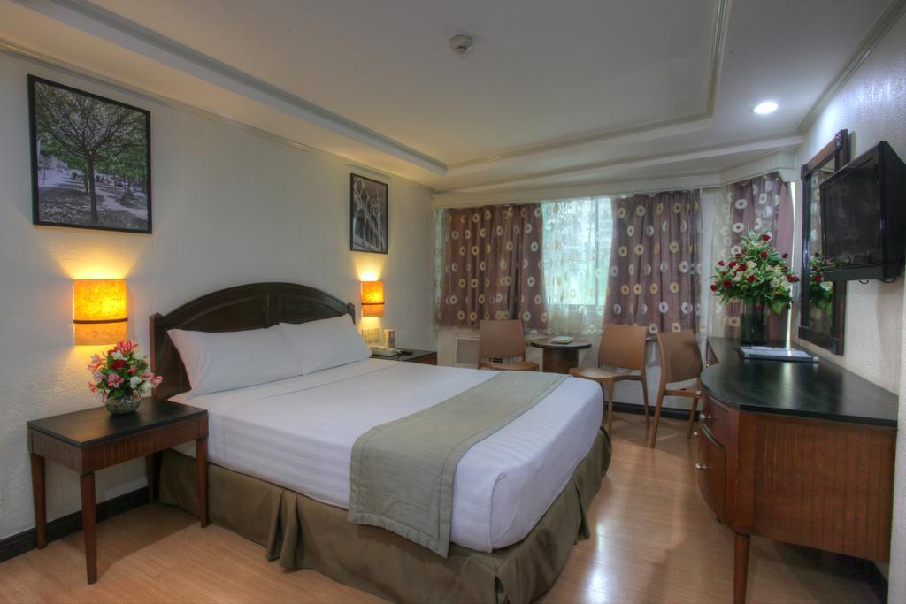 Fersal Hotel Neptune Makati Makati City Ngoại thất bức ảnh