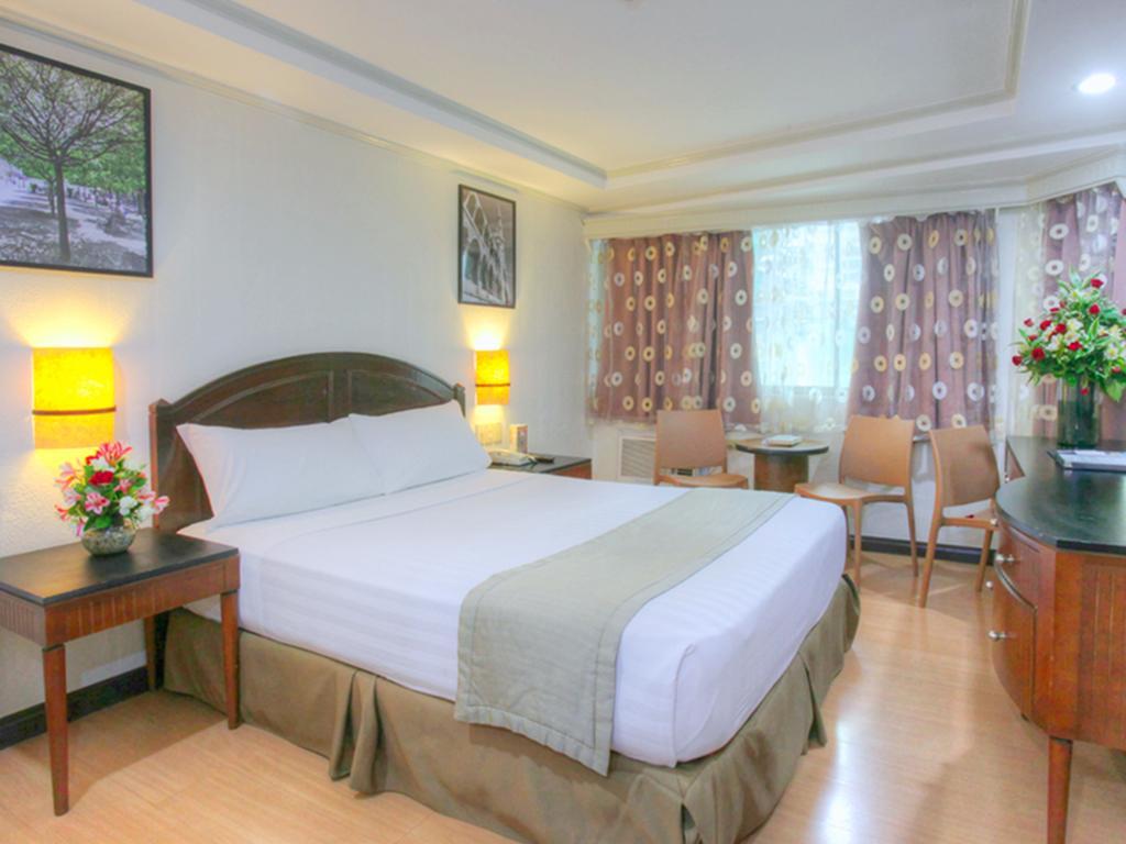 Fersal Hotel Neptune Makati Makati City Ngoại thất bức ảnh