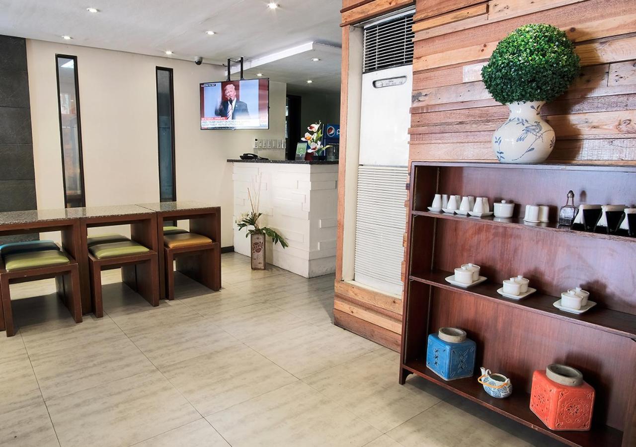Fersal Hotel Neptune Makati Makati City Ngoại thất bức ảnh